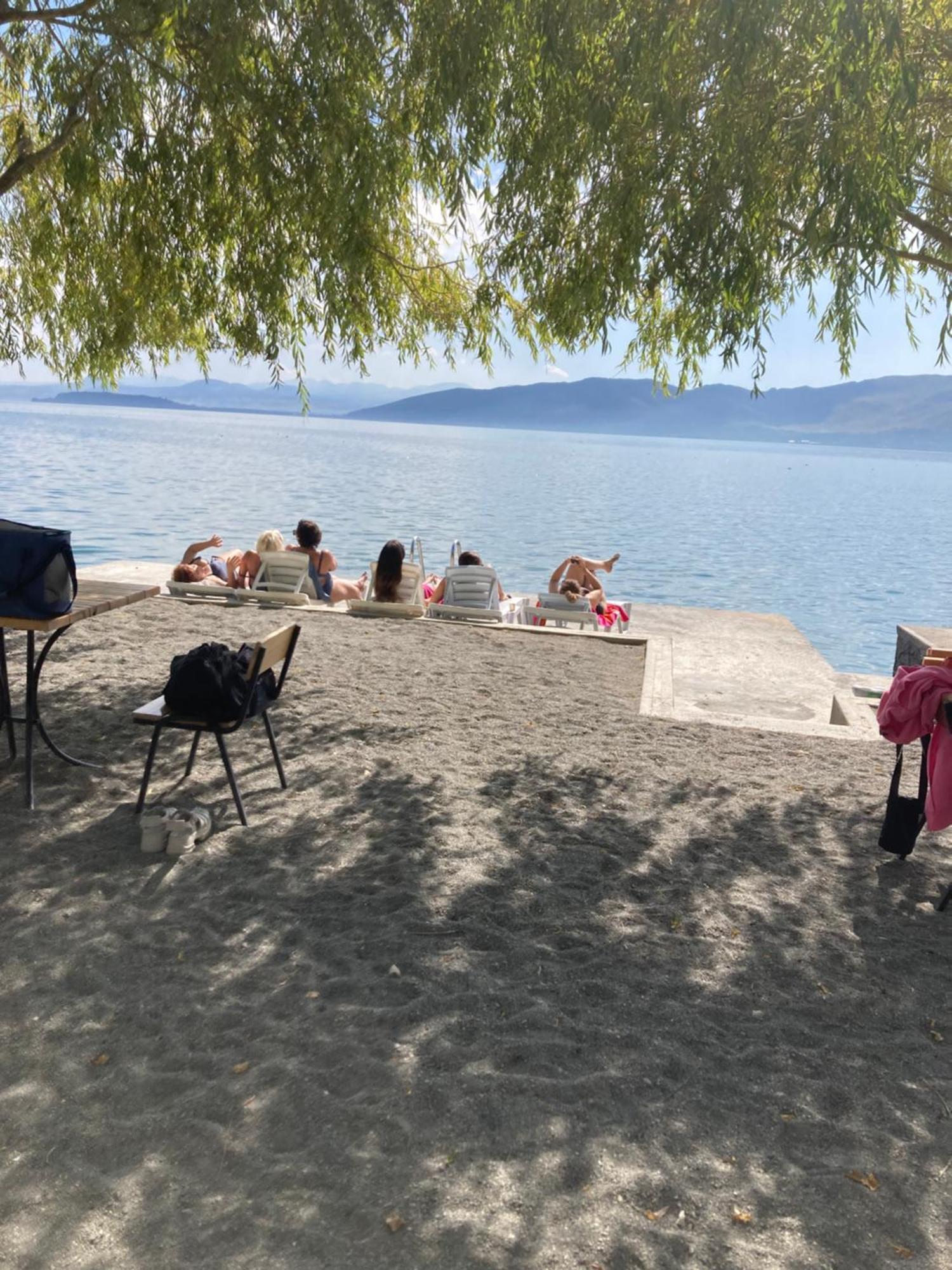 Edem Sevan Bagian luar foto